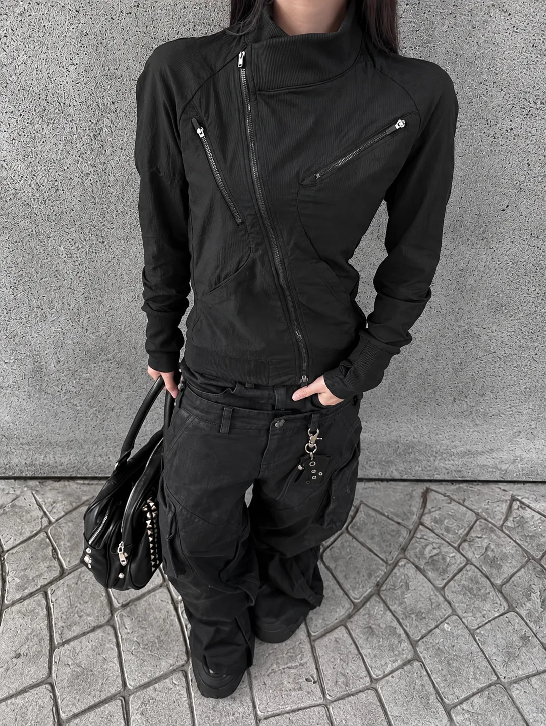 Black Asymmetric Tech Jacket 설명 사진