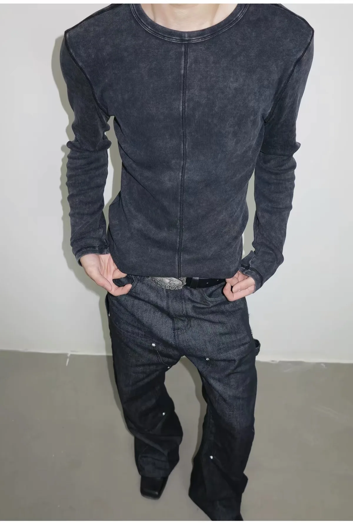 VOIDEN Washed Seam Slim Long Sleeve 2