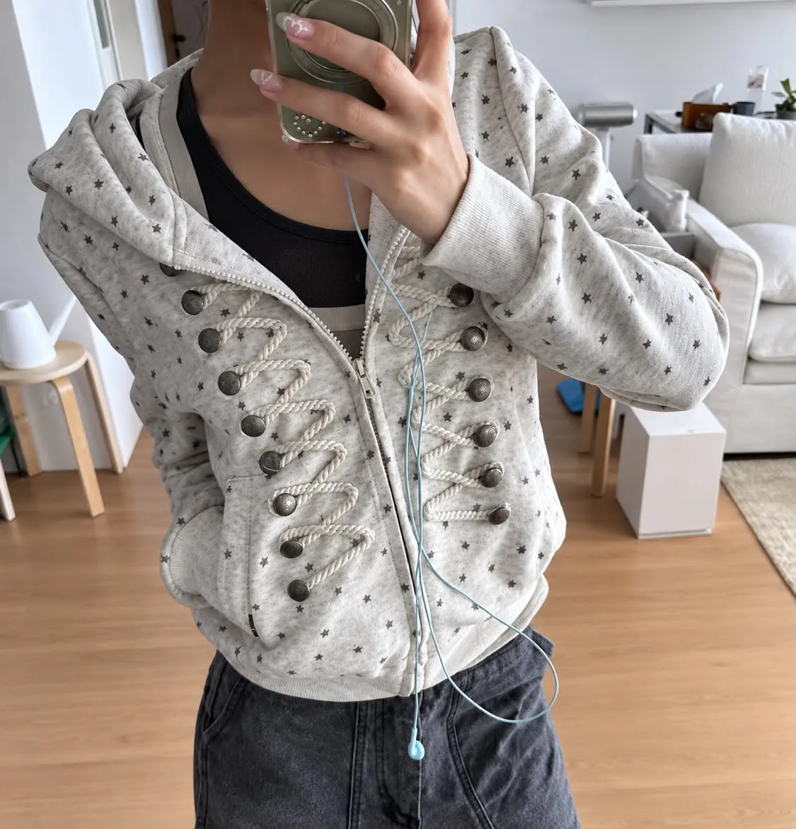 Antique Star Hood Zip-Up 설명 사진