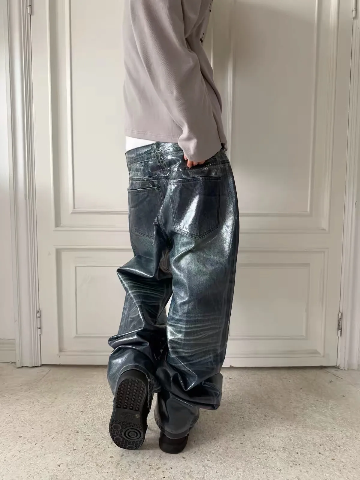 Liquid Chrome Coated 26 Denim 설명 사진