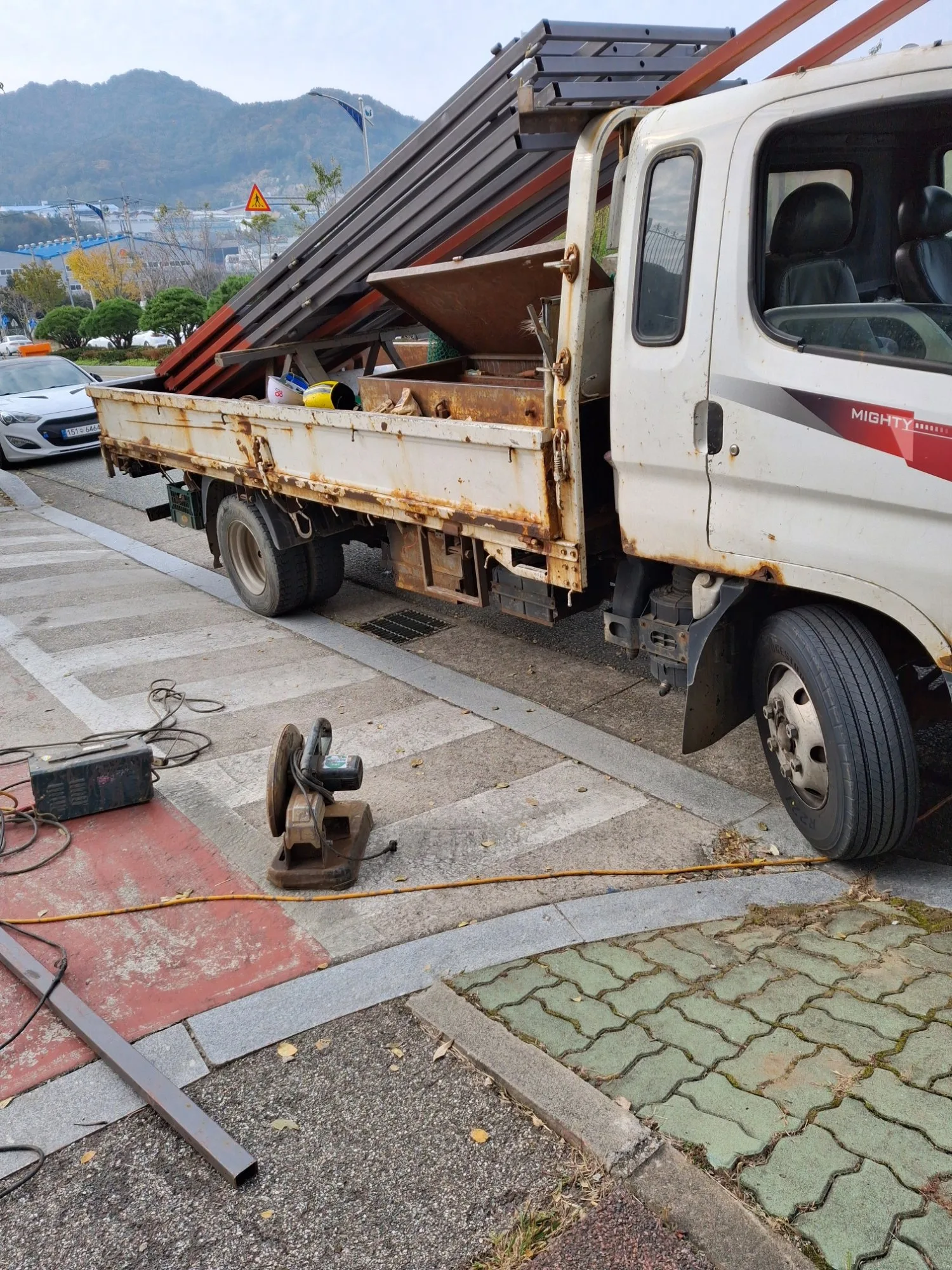 김포 대형 자바라 폴딩도어 문짝10개교체 공장 대형문수리 사진 5