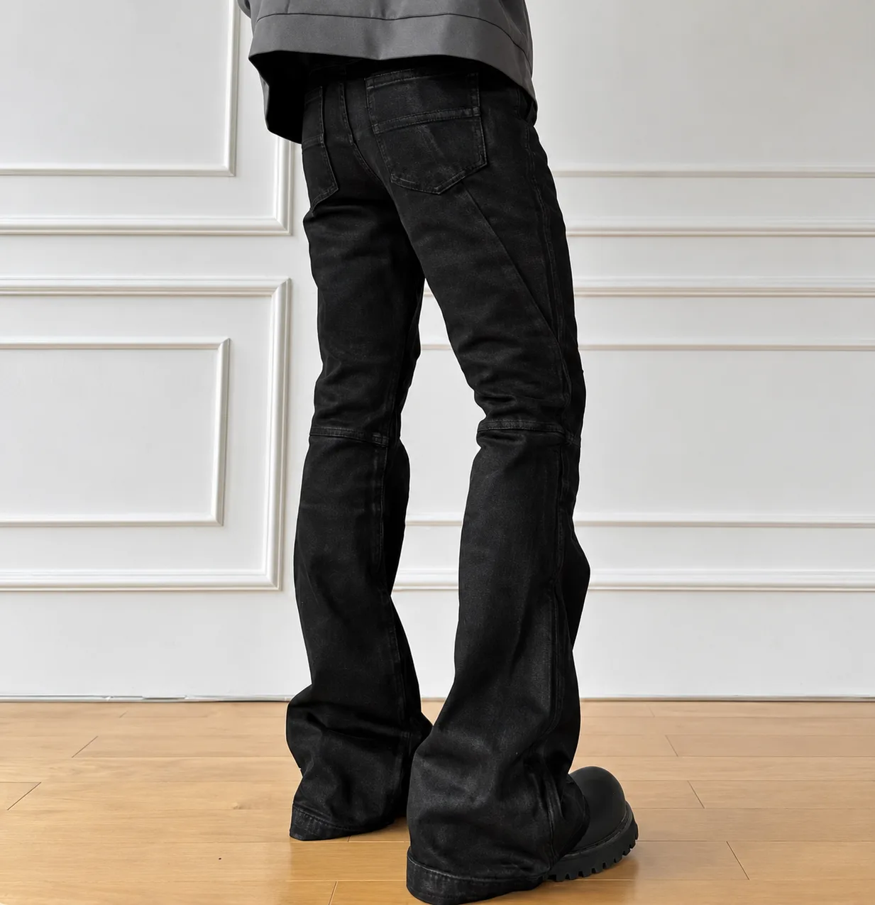 Obsidian Seam Flare Denim 3