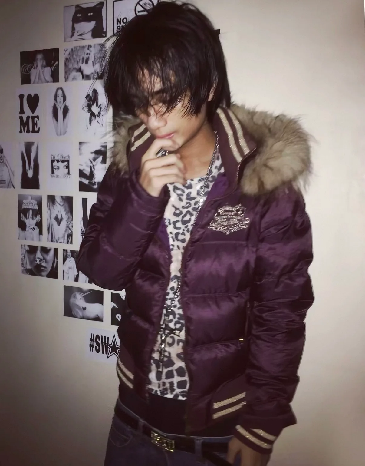 Vintage style Burgundy Fur Puffer Jacket 설명 사진