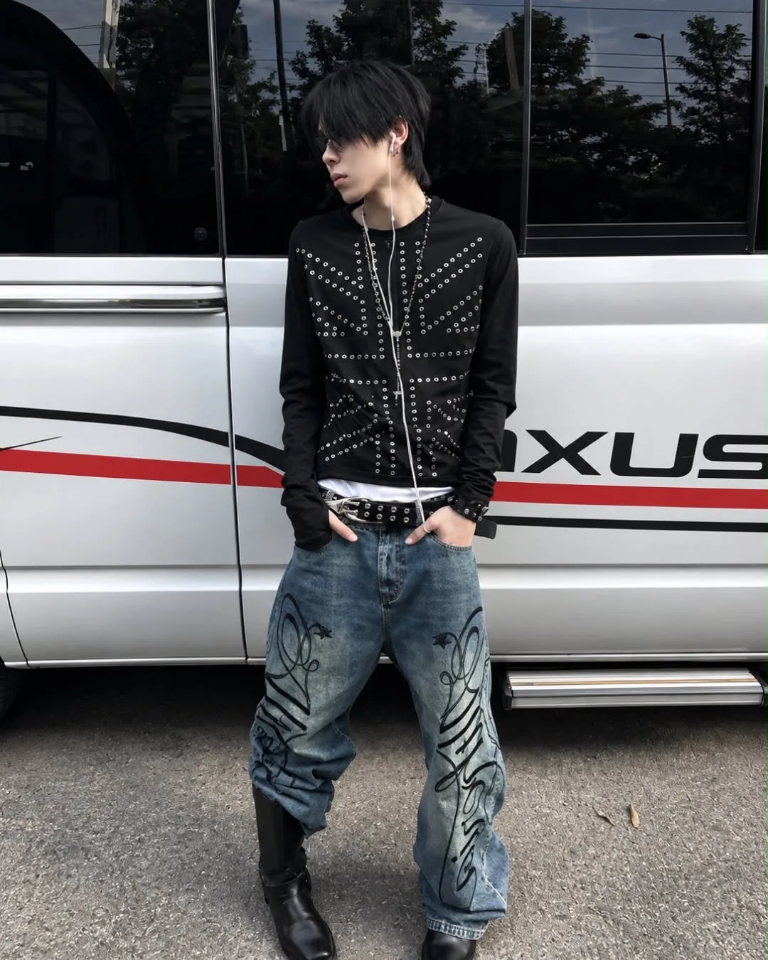 Iron Veil Eyelet Long Sleeve 3