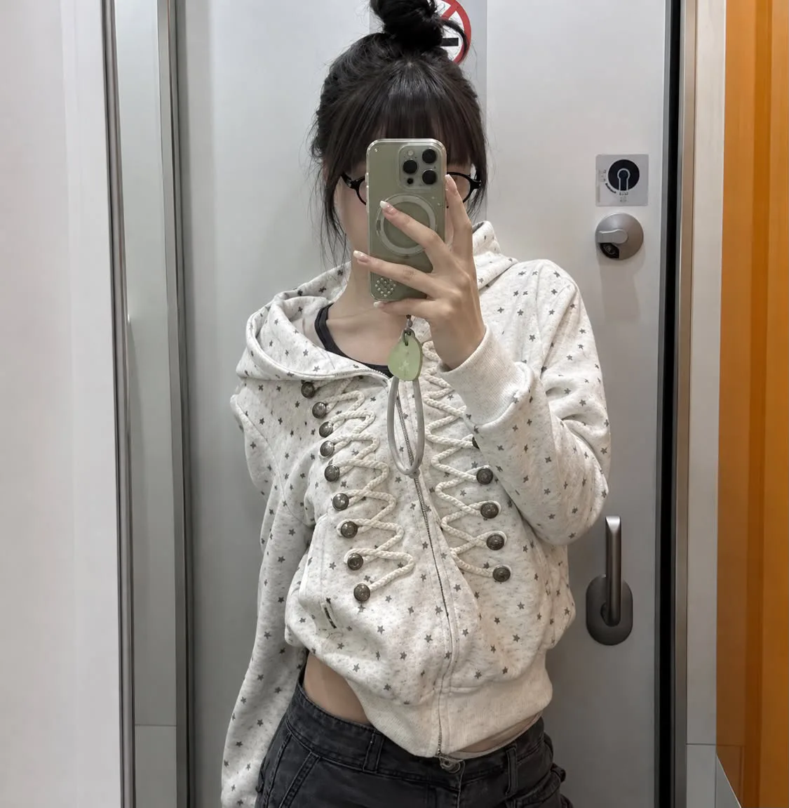 Antique Star Hood Zip-Up 2