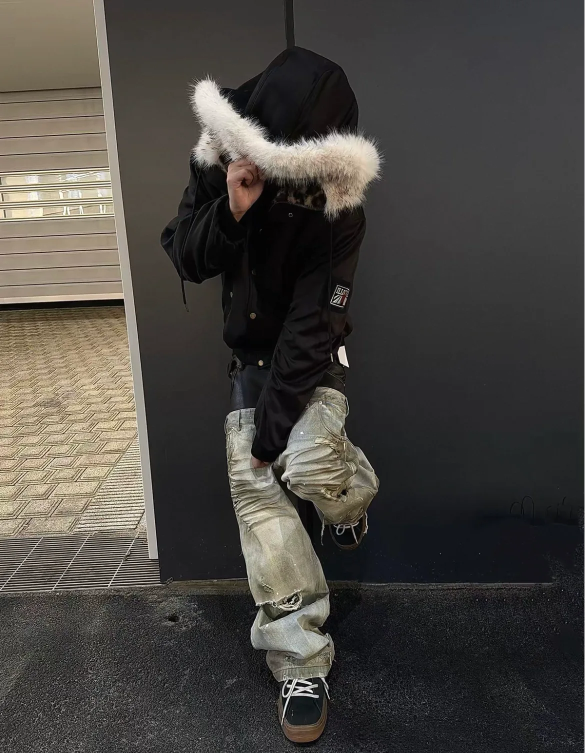 VOIDEN Snowstorm Hood Jacket 1